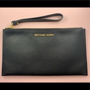 Michael Kors jet set black leather clutch/wristlet